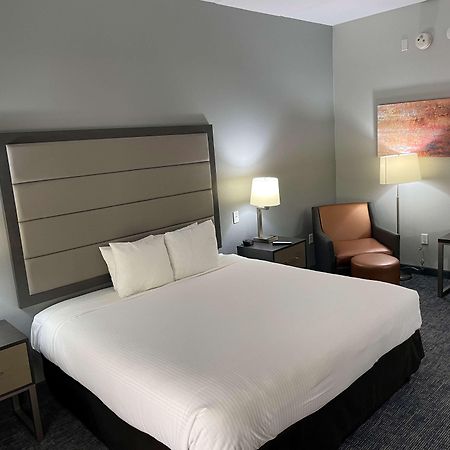 Best Western Plus Mcallen Airport Hotel Bagian luar foto