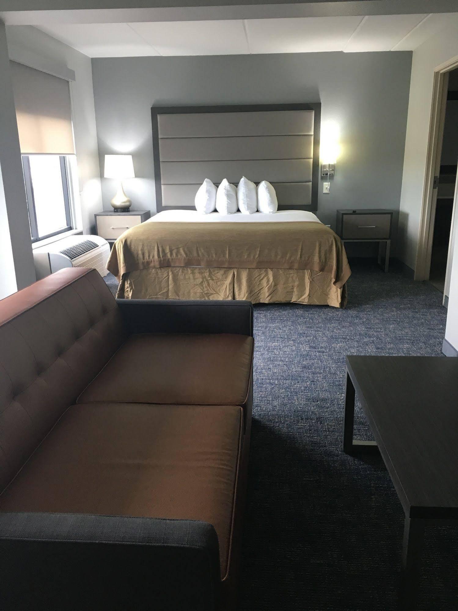 Best Western Plus Mcallen Airport Hotel Bagian luar foto