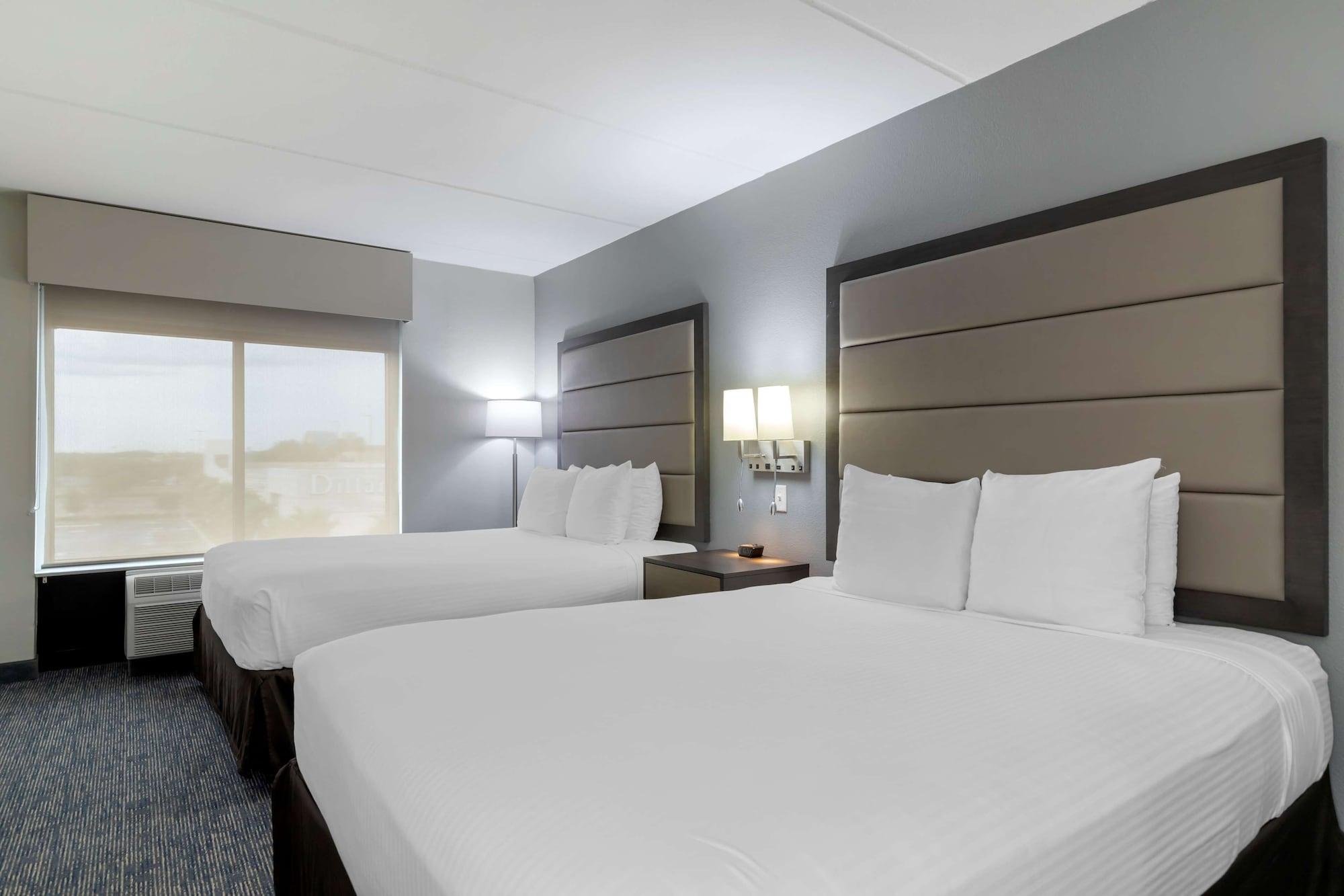 Best Western Plus Mcallen Airport Hotel Bagian luar foto